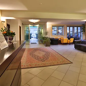 **** Hotel Western Itália